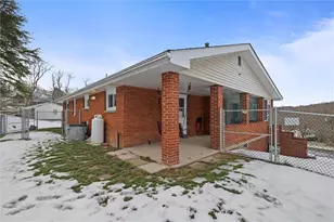 804 Redwood Dr, Cecil, PA 15057 - Photo 20