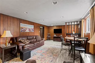 804 Redwood Dr, Cecil, PA 15057 - Photo 14