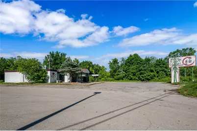 1700 N Main Street Ext, Center Township, PA 16001 - Photo 4