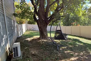 154 Orchard Dr, Pittsburgh, PA 15236 - Photo 28