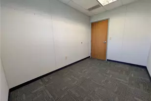 19 McQuiston Dr, Jackson Township, PA 16133 - Photo 6