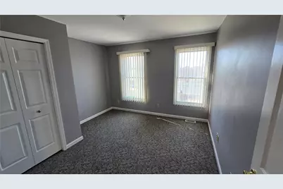 243 Augusta St, Pittsburgh, PA 15211 - Photo 10