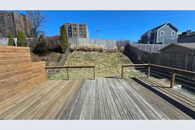 243 Augusta St, Pittsburgh, PA 15211 - Photo 24