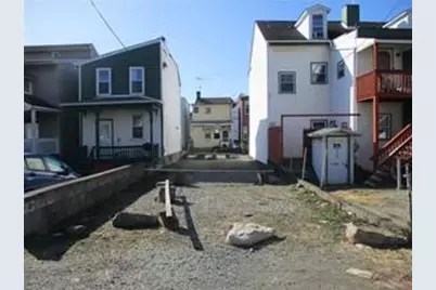 4550 Carroll St, Pittsburgh, PA 15224 - Photo 1