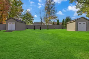 243 Edgewood Dr, Brighton Township, PA 15009 - Photo 32