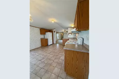 450 Old Scales Rd, South Franklin, PA 15301 - Photo 14