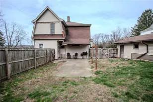 601 E Washington Ave, Connellsville, PA 15425 - Photo 6