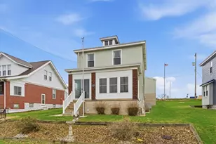 2375 E Beckert Ave, Pittsburgh, PA 15212 - Photo 2