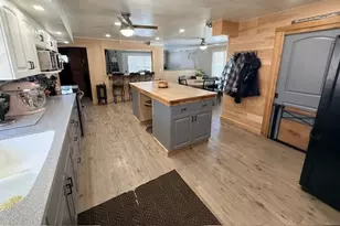 1576 E Laurel Cir, Mount Pleasant Township, PA 15666 - Photo 18