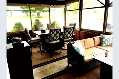 1576 E Laurel Circle, Mount Pleasant Township, PA 15666 - Photo 4