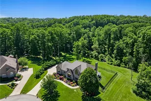 421 Lenox Ct, Richland, PA 15044 - Photo 4