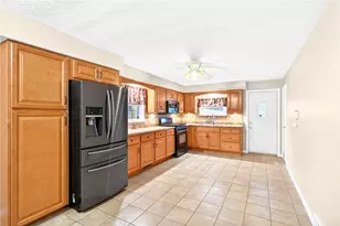 9 Lavonne Ave, Fallowfield, PA 15022 - Photo 8