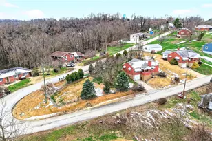 9 Lavonne Ave, Fallowfield, PA 15022 - Photo 6