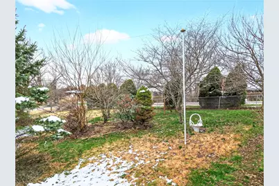 9 Lavonne Ave., Fallowfield, PA 15022 - Photo 4