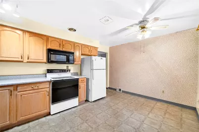 400 Ridge Ave, Monessen, PA 15062 - Photo 14