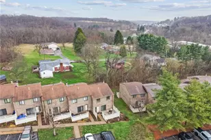 300 Williamsburg Ln, Murrysville, PA 15632 - Photo 38