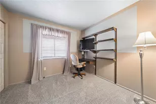 300 Williamsburg Ln, Murrysville, PA 15632 - Photo 18