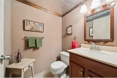 300 Williamsburg Ln, Murrysville, PA 15632 - Photo 30