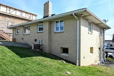 1055 Dennis Avenue, Monessen, PA 15062 - Photo 30