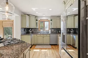 185 Inglewood Dr, Pittsburgh, PA 15228 - Photo 8