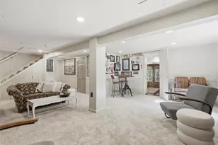 185 Inglewood Dr, Pittsburgh, PA 15228 - Photo 40