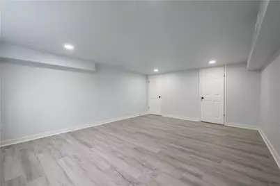 665 Allison Hollow Rd, Chartiers, PA 15301 - Photo 16