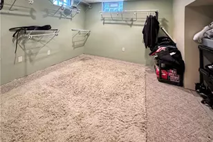 216 E Edgewood Ave, New Castle, PA 16105 - Photo 18