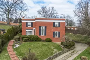 126 W Lyndhrust Dr, Pittsburgh, PA 15206 - Photo 2