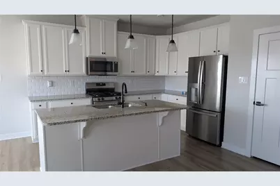 170 High Pointe, Chartiers, PA 15301 - Photo 4