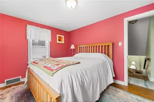 110 Stuart St, Bethel Park, PA 15102 - Photo 16