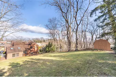 110 Stuart St, Bethel Park, PA 15102 - Photo 30