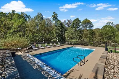 204 Durrow Ct, Pine Township, PA 16046 - Photo 8