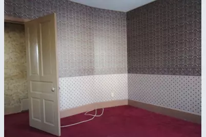 206 Lookout Avenue, Charleroi Boro, PA 15022 - Photo 4