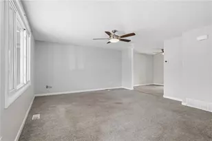 3143 New Hampshire Dr, Lower Burrell, PA 15068 - Photo 6