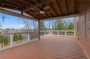 5240 Orchard Hill Dr, Pittsburgh, PA 15236 - Photo 16