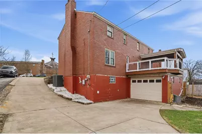 5240 Orchard Hill Dr, Pittsburgh, PA 15236 - Photo 18