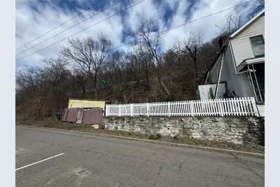 1881 Noble St, Pittsburgh, PA 15215 - Photo 2