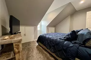 3813 Foster St, Pittsburgh, PA 15201 - Photo 32