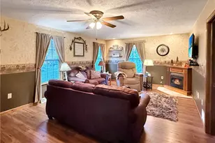 343 Mt Jackson Rd, North Beaver Township, PA 16102 - Photo 10