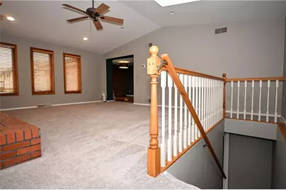 26 Terrace Dr, Green Tree, PA 15205 - Photo 14