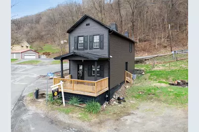 330 Braeburn Rd, Lower Burrell, PA 15068 - Photo 2