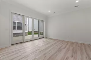 11 Allegheny Ave, Oakmont, PA 15139 - Photo 16