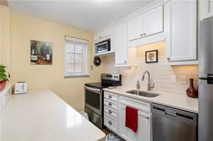 415 Bigham, Pittsburgh, PA 15211 - Photo 10