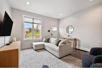 802 McCandless Ave, Pittsburgh, PA 15201 - Photo 2