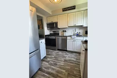 32 Glenview Ave, Greensburg, PA 15601 - Photo 10