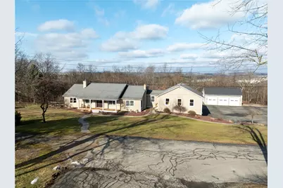 152 Twin Run Rd, Hempfield Township, PA 15601 - Photo 2
