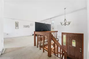 114 Rembrandt Dr, Twp of But SE, PA 16002 - Photo 14