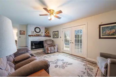 1106 Scenic Dr, Unity Township, PA 15601 - Photo 16