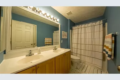 163 Valley View Dr, Rostraver, PA 15012 - Photo 20