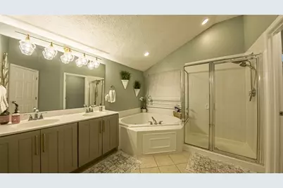 163 Valley View Dr, Rostraver, PA 15012 - Photo 26